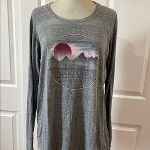 Colorado Gray Graphic Long Sleeve Top